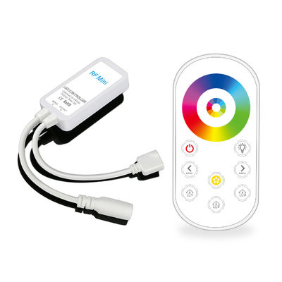 DC 24V는 RGB 제어기에게 주도하는 5050 스트립을 위한 작은 RF 무선 전신 터치 원격을 보내게 했습니다